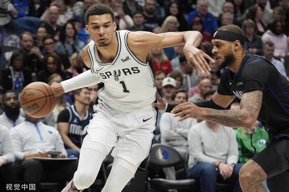 他的扑救反 他的扑救反